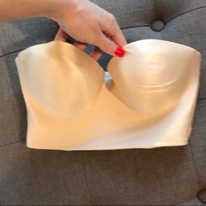 Longline strapless bra